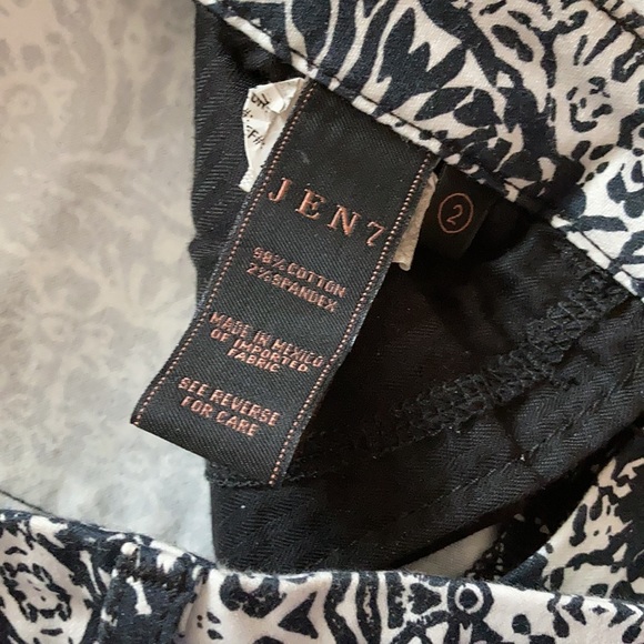 JEN7 by 7 for all mankind cropped skinny jeans - Picture 5 of 8